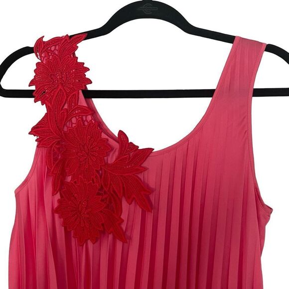 New P.A.R.O.S.H. pink accordion pleated knee length dress size 4 XS oversized - Picture 2 of 14